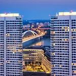 29th Floor Luxury Skyline 1bdrm - Downtown Center *