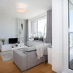 Luxury Skyline 1bdrm 29th, 28th Floor *
