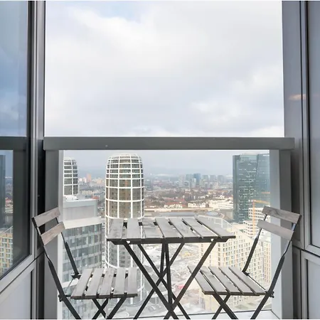 Lejlighed 29th Floor Luxury Skyline 1bdrm - Downtown Center Bratislava