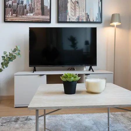 Apartman Luxury Skyline 1bdrm 29th, 28th Floor Pozsony