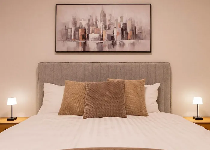 Luxury Skyline 1bdrm 29th, 28th Floor